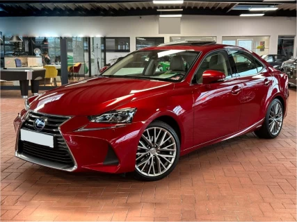 Lexus IS 300h Style Edition