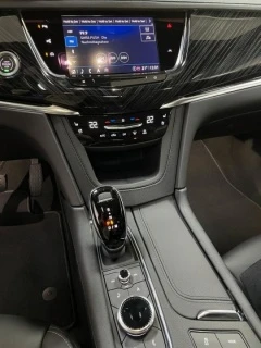 Cadillac XT6 3.6-V6 AWD Premium Luxury_11